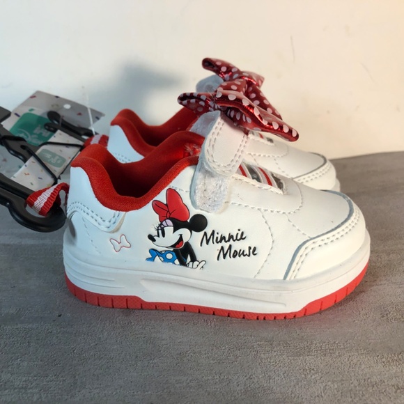 New ! Disney Minnie Mouse Girls  Baby Sneakers Trainers  Size 3 🥰 - Picture 8 of 11